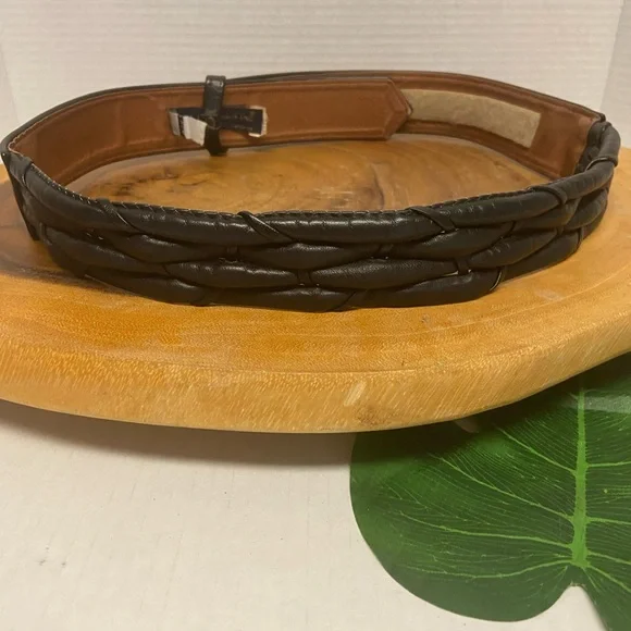 Ginnie Johansen Inc. | Accessories | Ginnie Johansen Woven  display picture 1